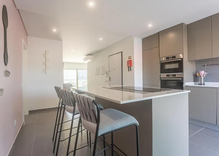 Apartamento T2 Tin Tin Nazaré