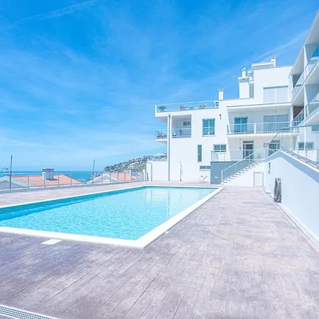 דירה T2 Tin Tin נאזרה